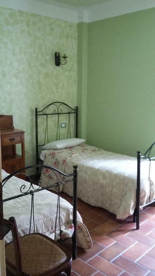 Villa Alloggi Agrituristici Antica Dimora San Demetrio ne' Vestini Exterior foto